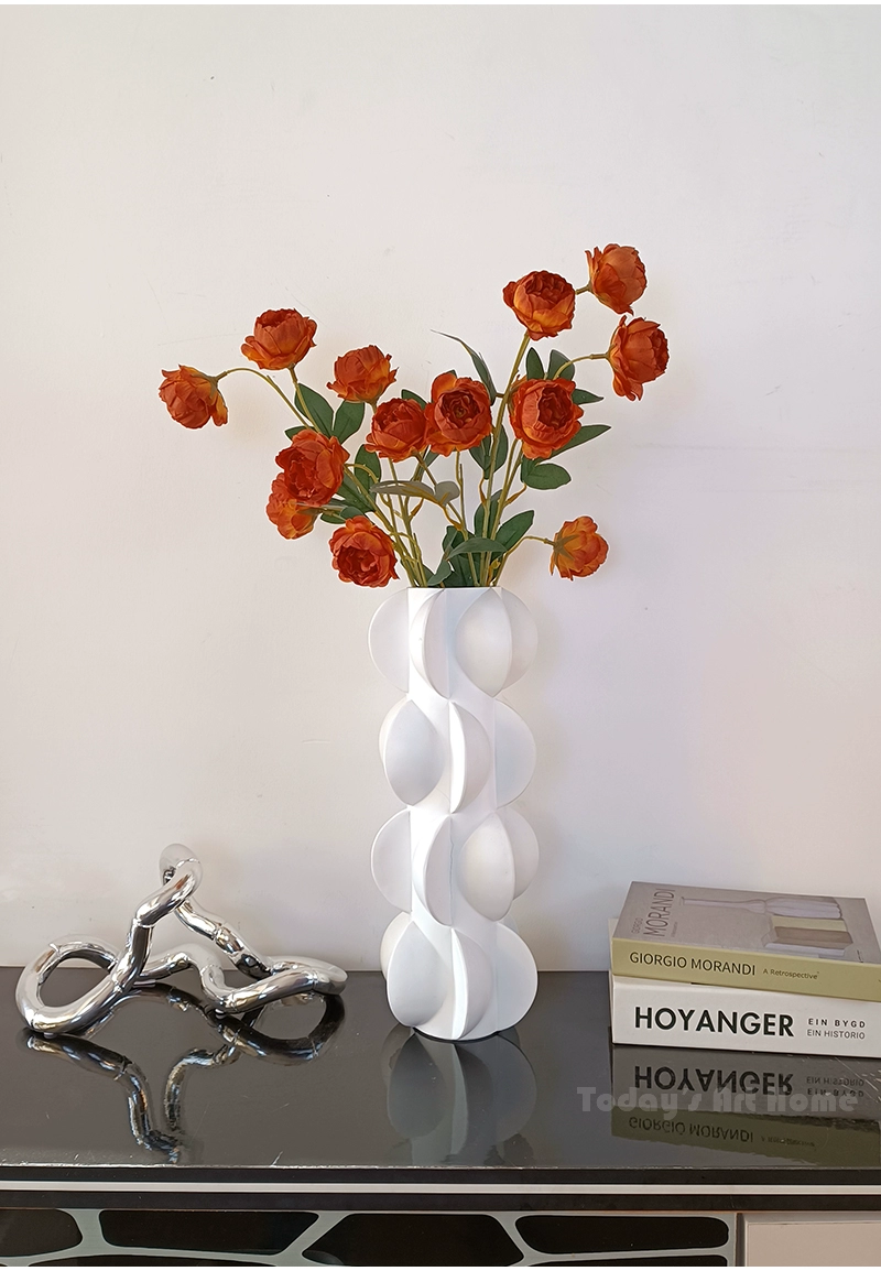 Abstract White Art Vase – Niche Decorative Accent for Modern Spaces - Image 14