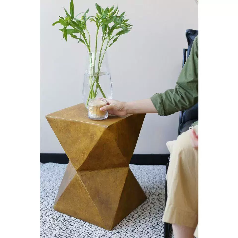 Nordic Imitation Wood Grain Side Table – Minimalist Magnesium Oxide Art Piece - Image 10