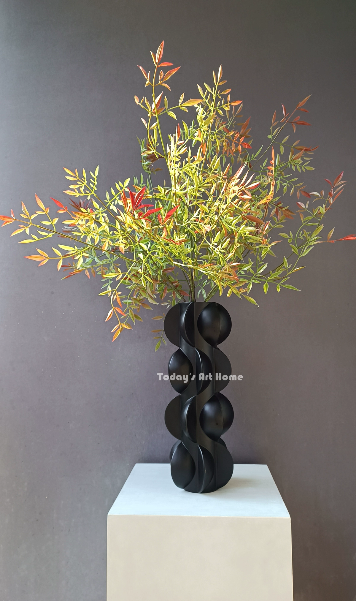 Abstract White Art Vase – Niche Decorative Accent for Modern Spaces - Image 13