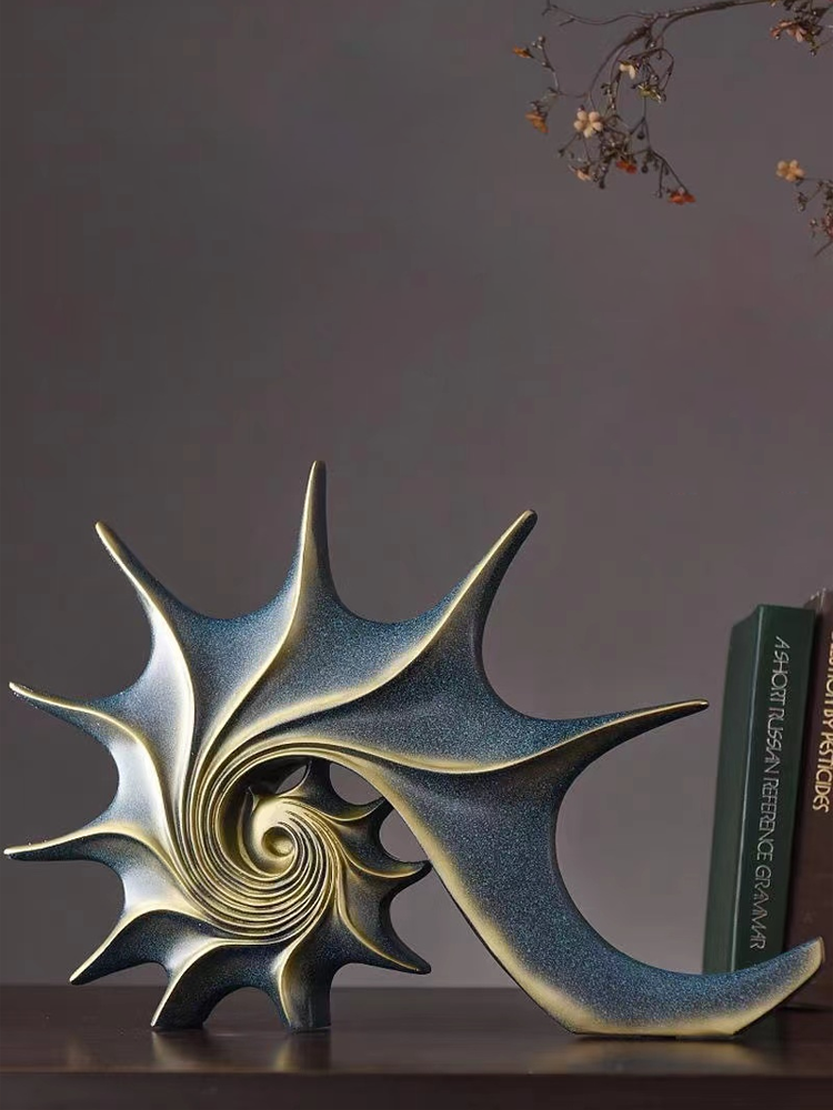Nordic Light Luxury Conch Sculpture – Modern Home & Office Decoration - Image 2