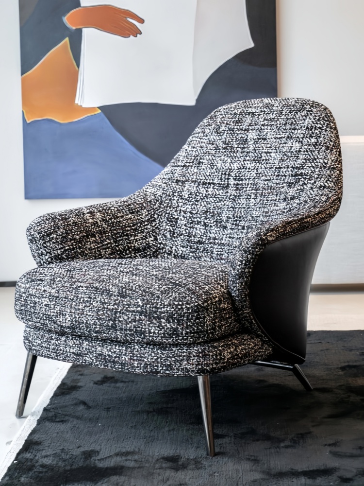 Italian Designer Tiger Chair - Image 3